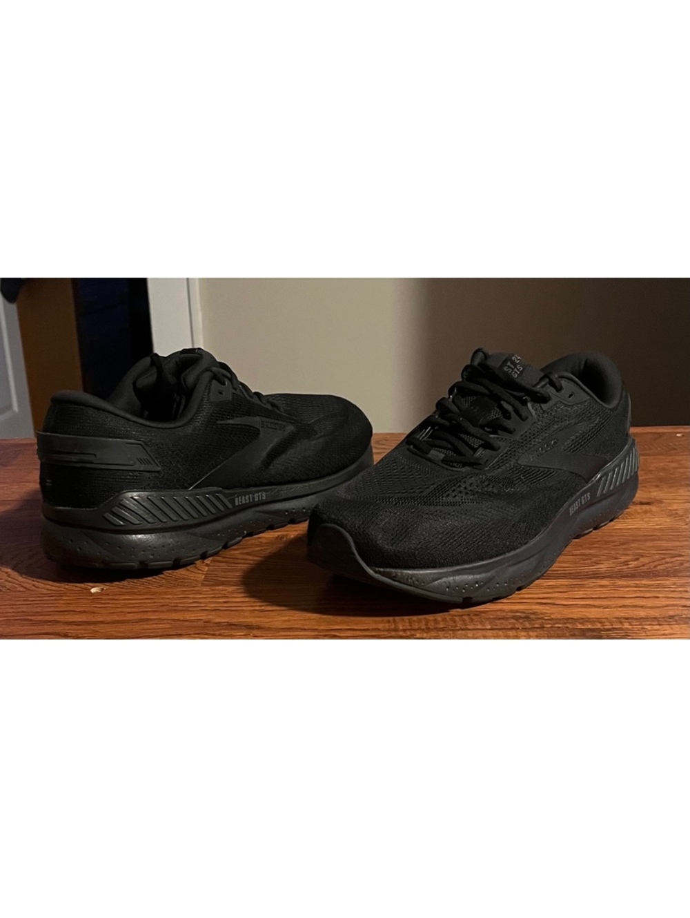 Brooks Beast GTS Mens Running Shoes Extra Wide Size 14 Black